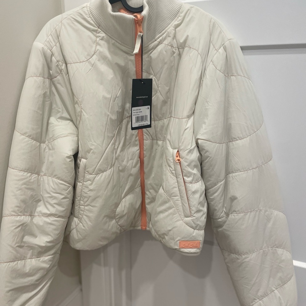 NWT Bad Birdie The Cozy Jacket in color white onyx - Picture 10 of 12